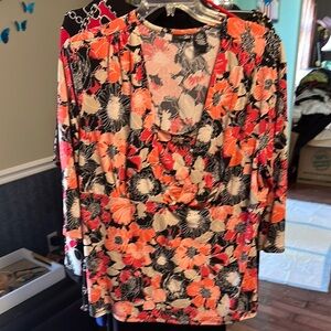 East 5th Floral Blouse - Black, Red, White